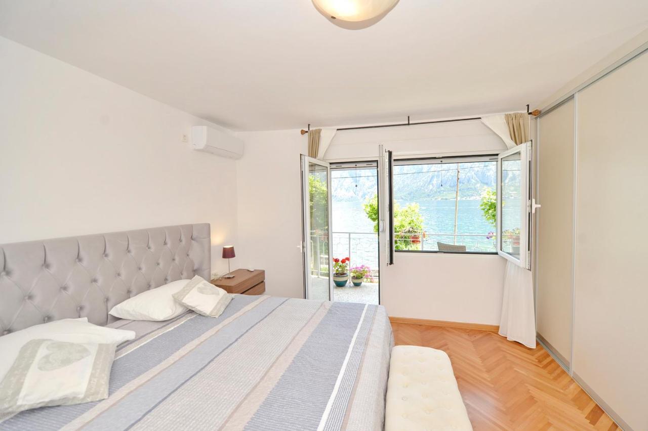 Apartments Ivanovic Kotor Luaran gambar