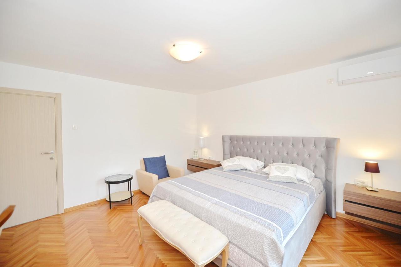 Apartments Ivanovic Kotor Luaran gambar