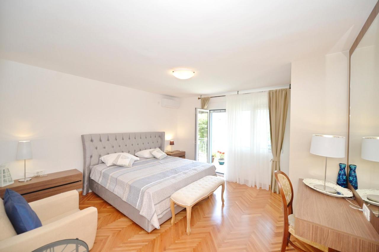 Apartments Ivanovic Kotor Luaran gambar