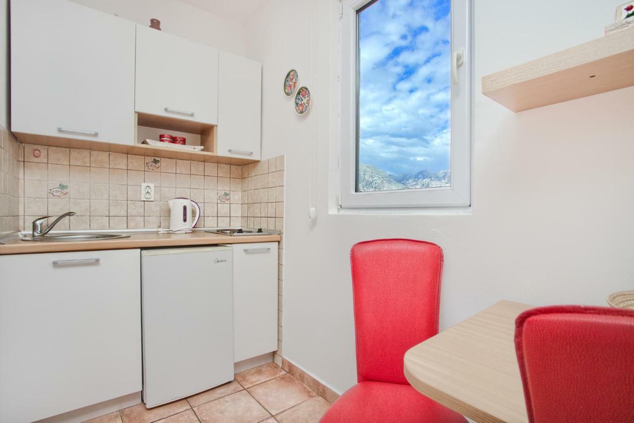 Apartments Ivanovic Kotor Luaran gambar