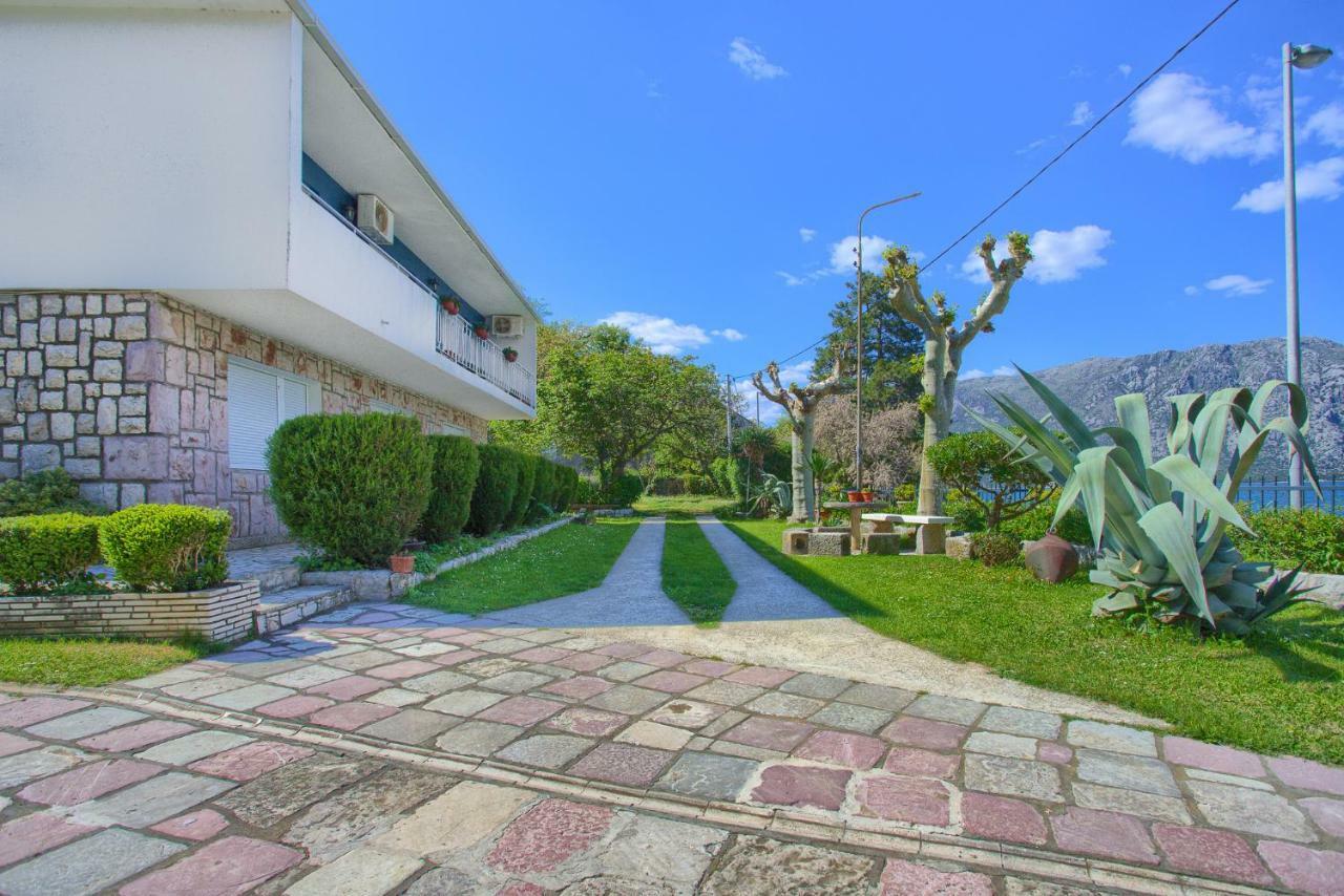 Apartments Ivanovic Kotor Luaran gambar