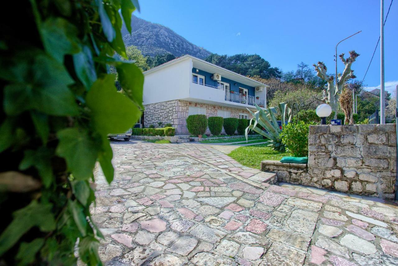 Apartments Ivanovic Kotor Luaran gambar